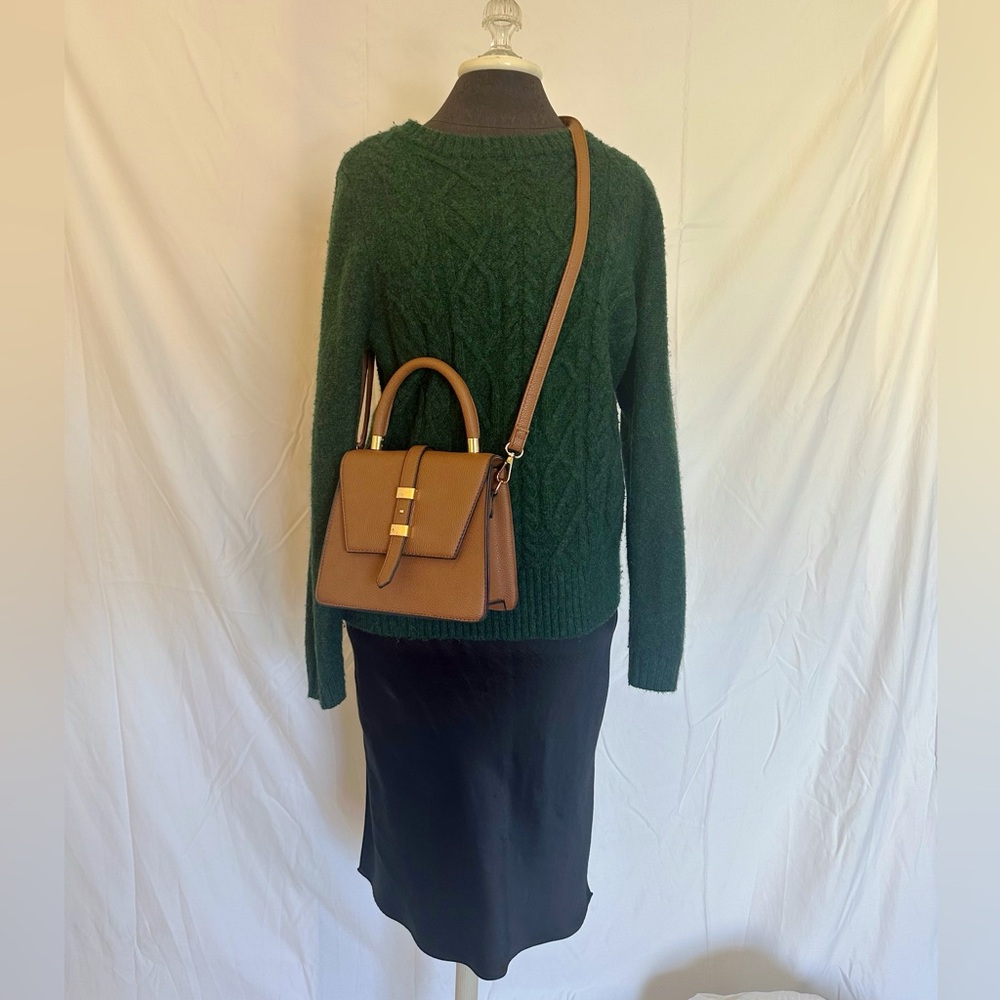 Olive green Croft & Barrow women’s sweater